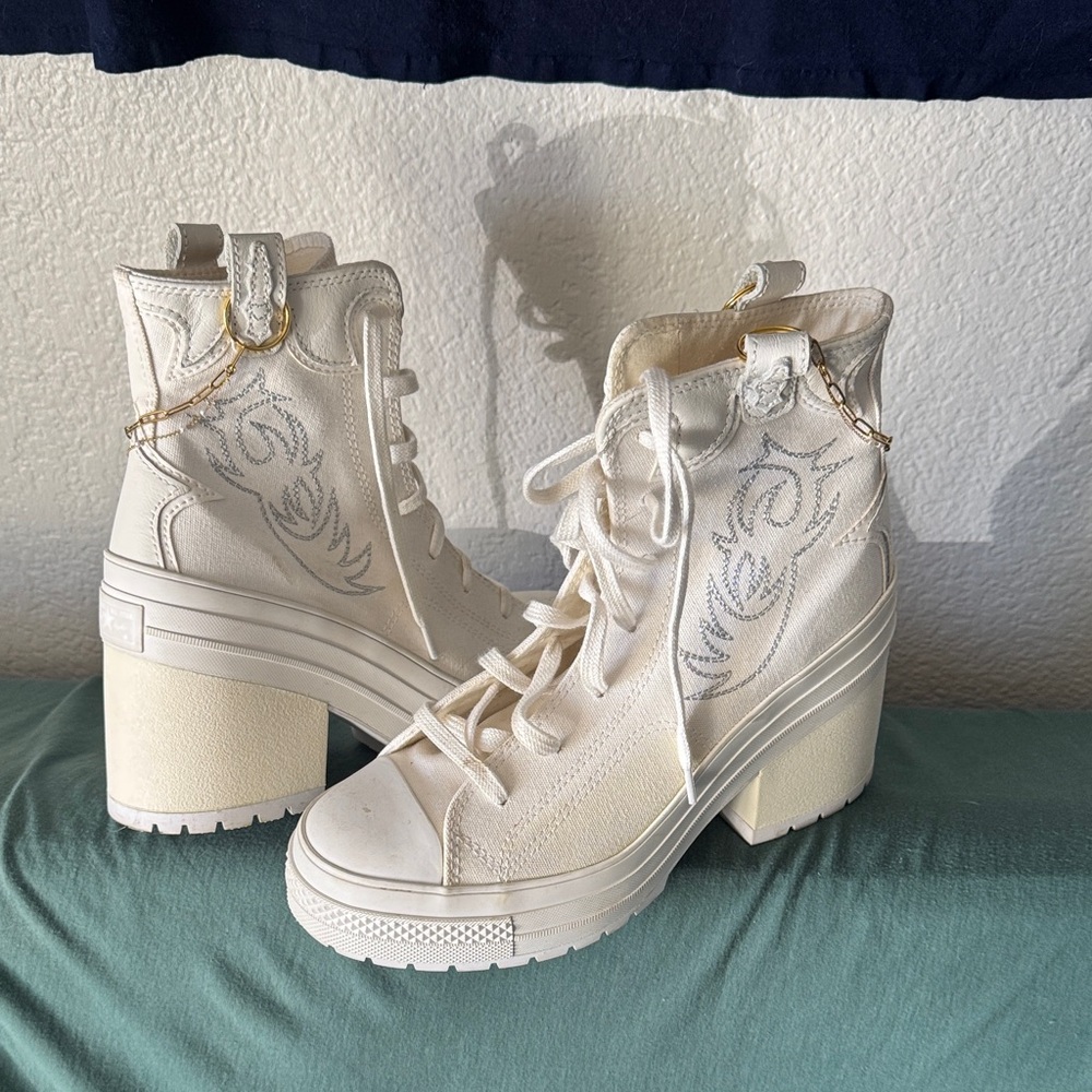 Chuck 70 De Luxe Heel Western style boots